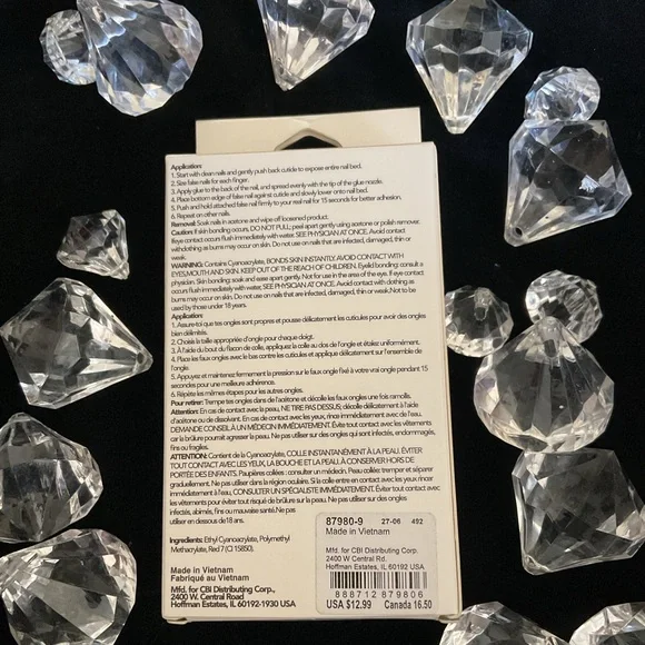 Icing press on nails - Picture 3 of 4